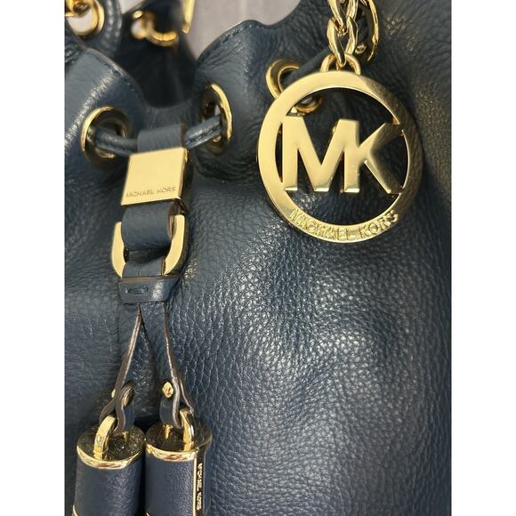 Michael Kors Navy Blue Camden Drawstring Leather Shoulder Bag Tassel Satchel MK - Picture 14 of 16